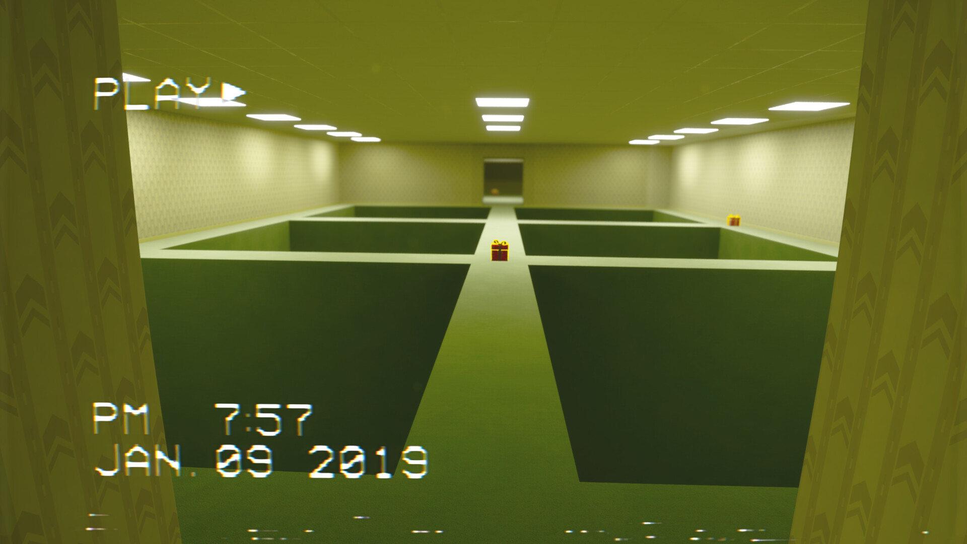 Backrooms Santa Screenshot 2