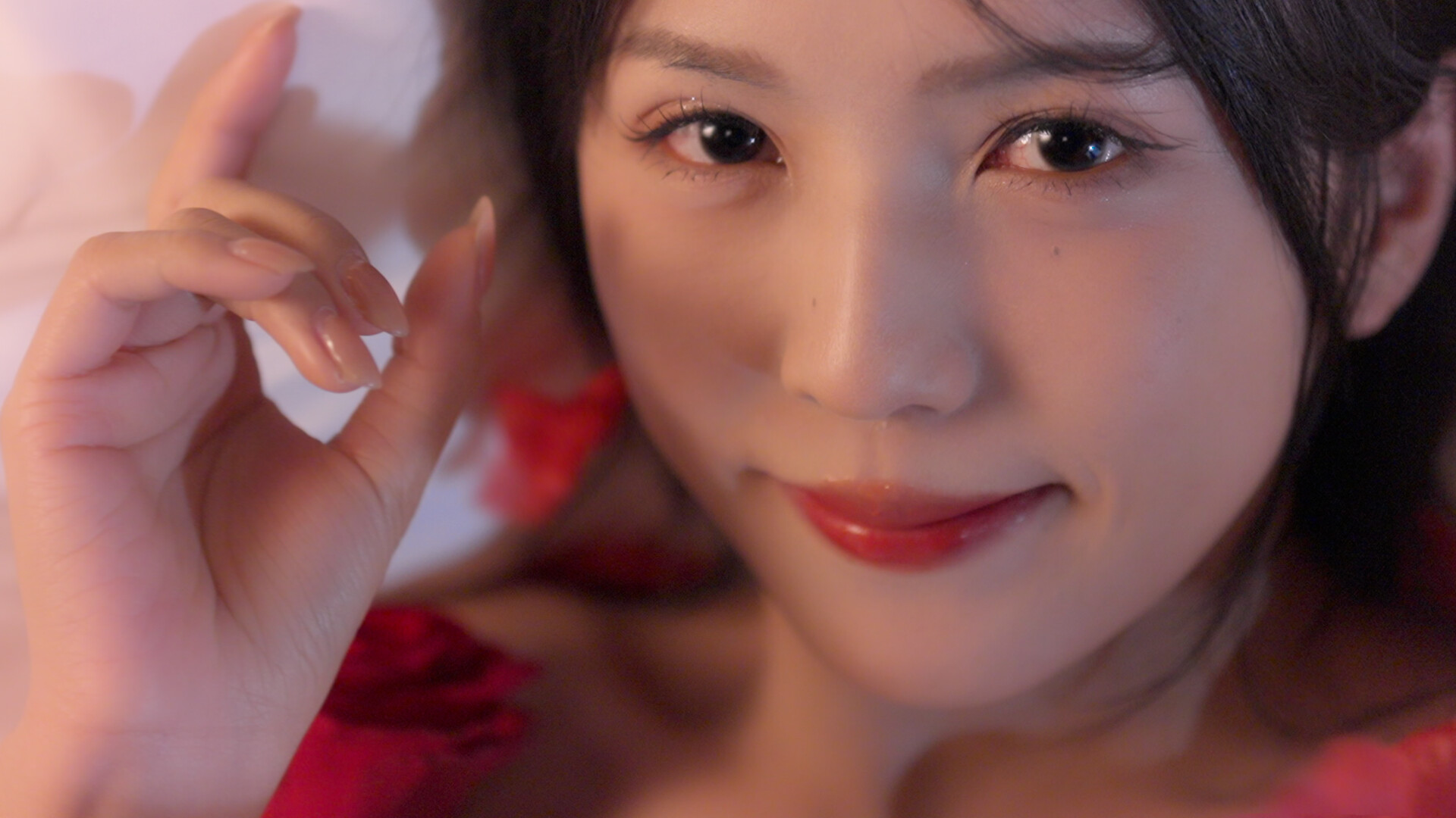 The Heart of Influencer Screenshot 1