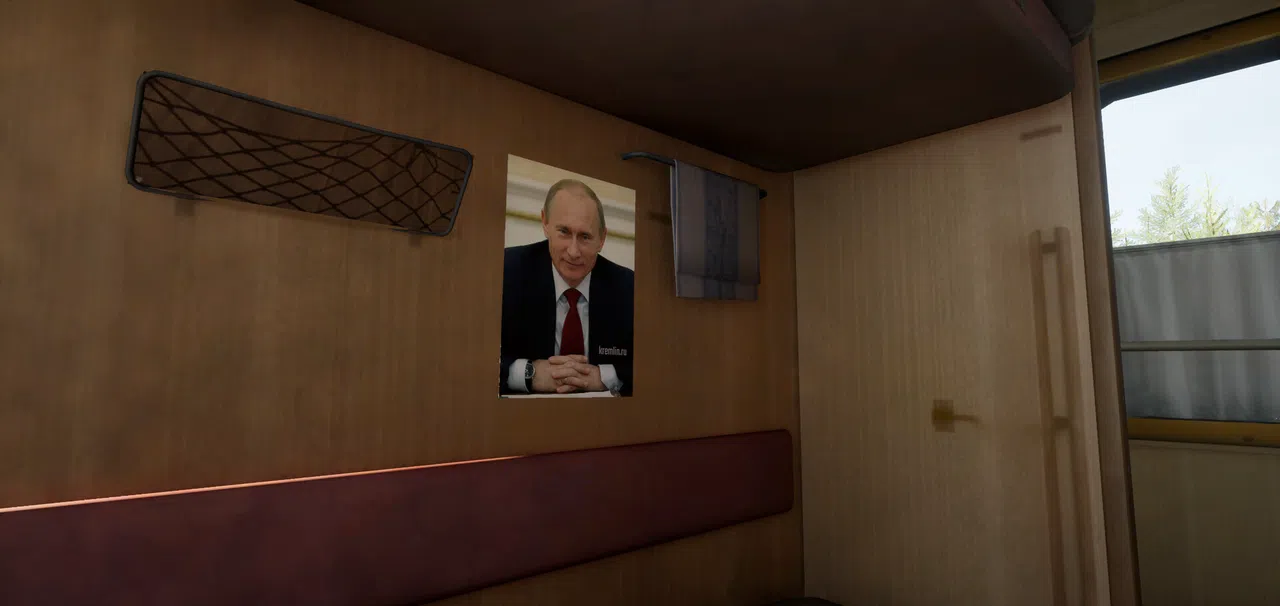 Russian Train Trip 2 - Putin's posters in the train car Screenshot 1