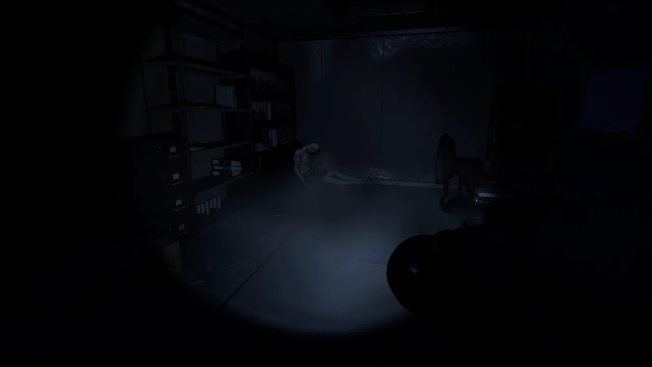 Fear Below Zero Screenshot 2