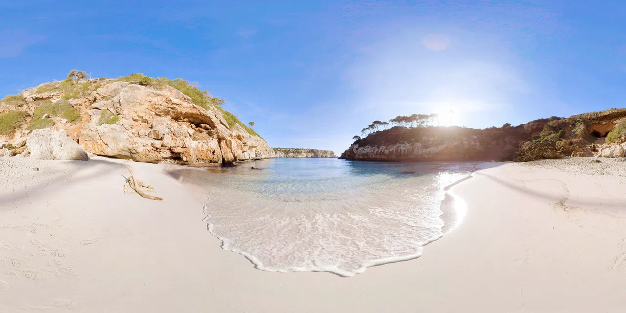 Dream Beach - Mallorca | Sphaeres VR Experience | 360° Video | 8K/2D Screenshot 0