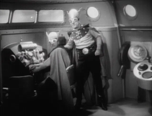 Flash Gordon: Deadly Ray from Mars Screenshot 1
