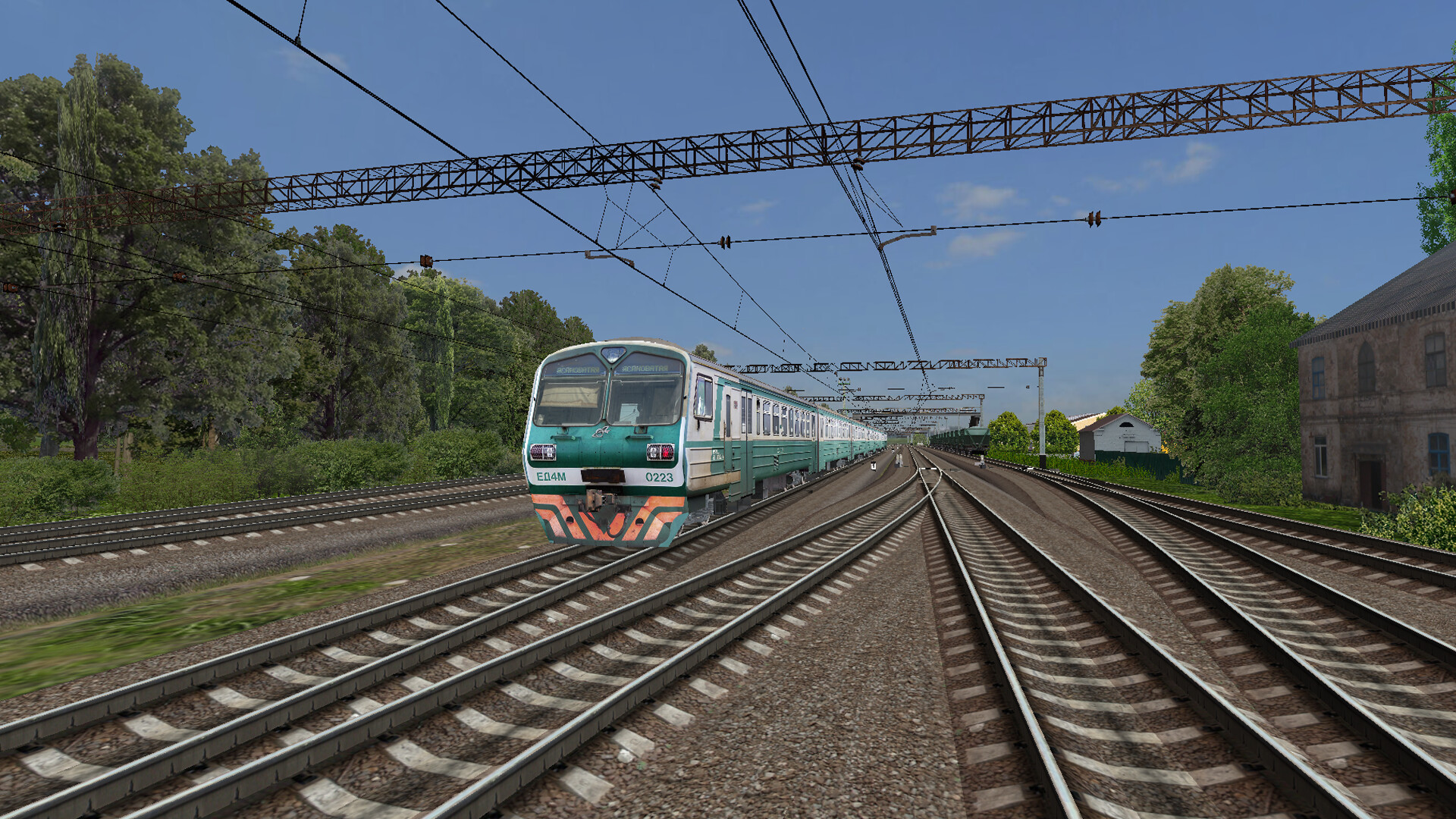 ZDSimulator - ED4m Electric Train Screenshot 1