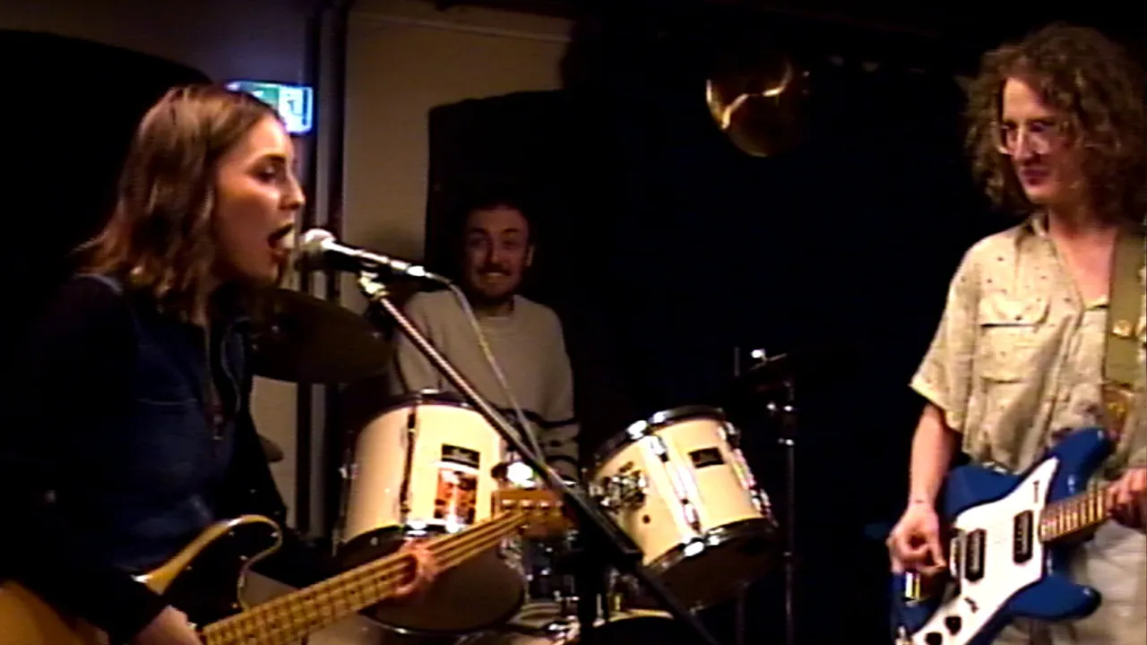 Burning Bridges Screenshot 5