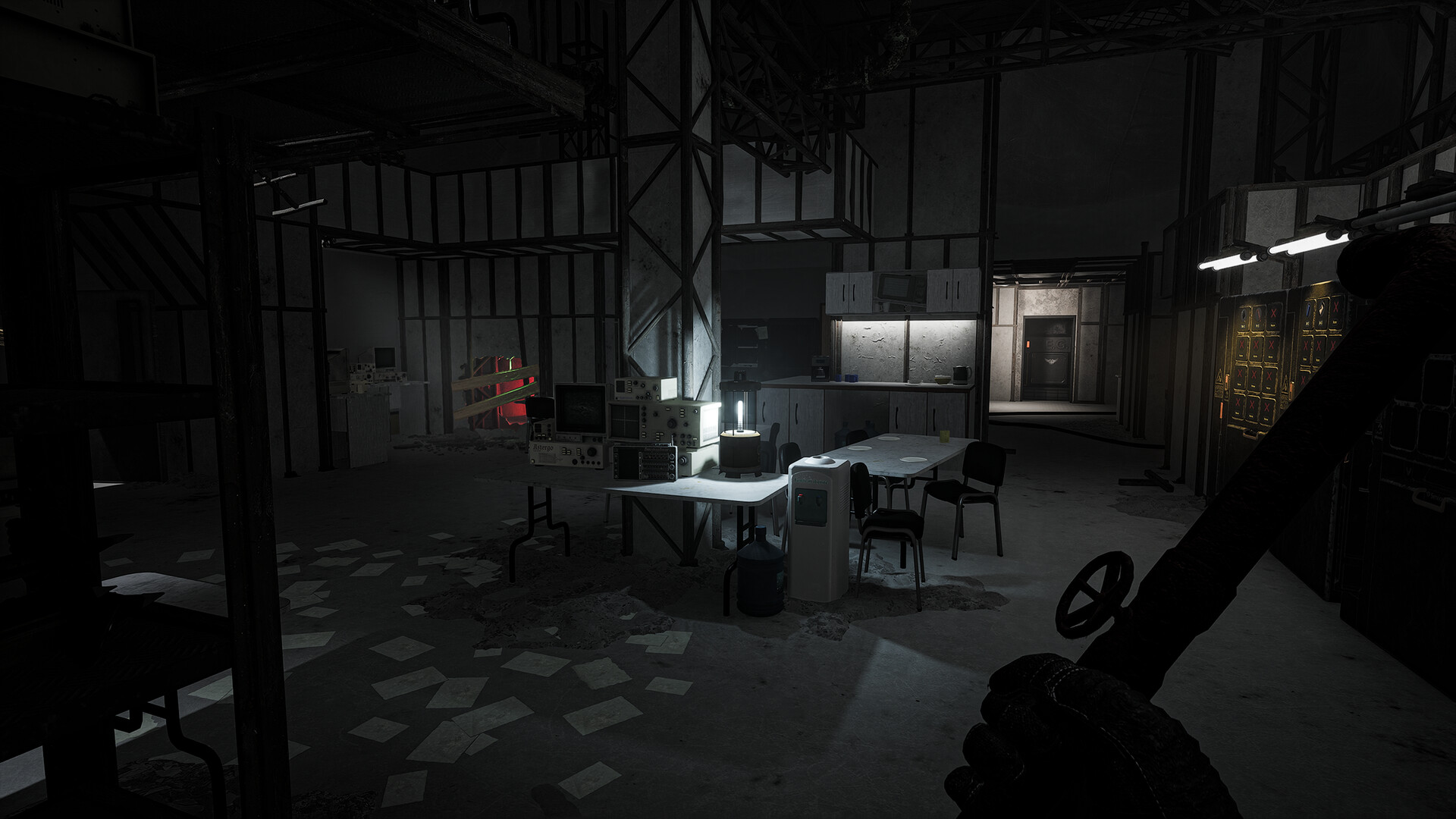 Backrooms Lost Runners Demo Screenshot 3
