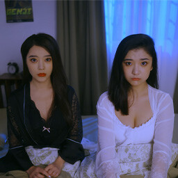 Master of pouring water icon