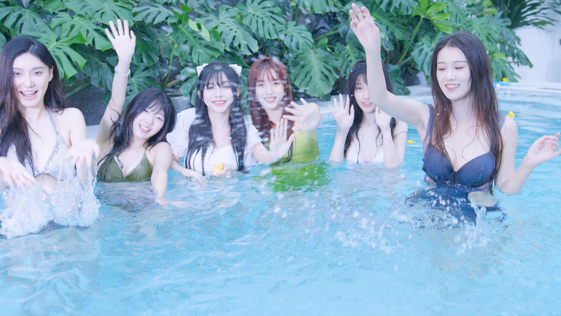 哎呦!这么多美女呀! Screenshot 5