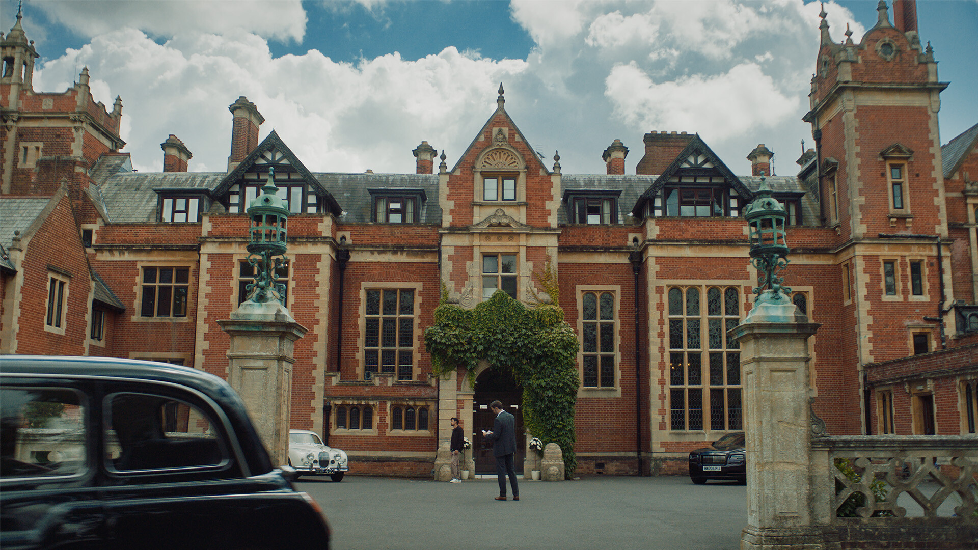 The Isle Tide Hotel Screenshot 5