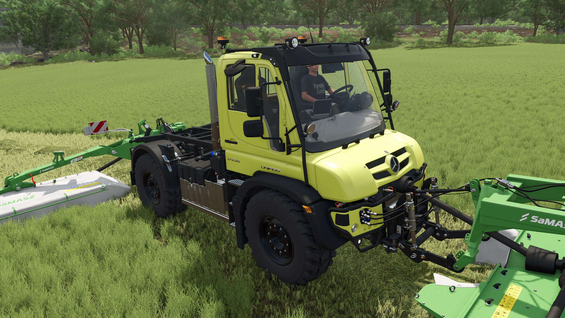 Farming Simulator 25: Mercedes-Benz Trucks Pack Screenshot 1