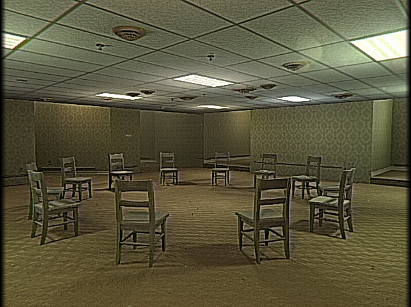 Transliminal: Beyond The Backrooms Screenshot 15