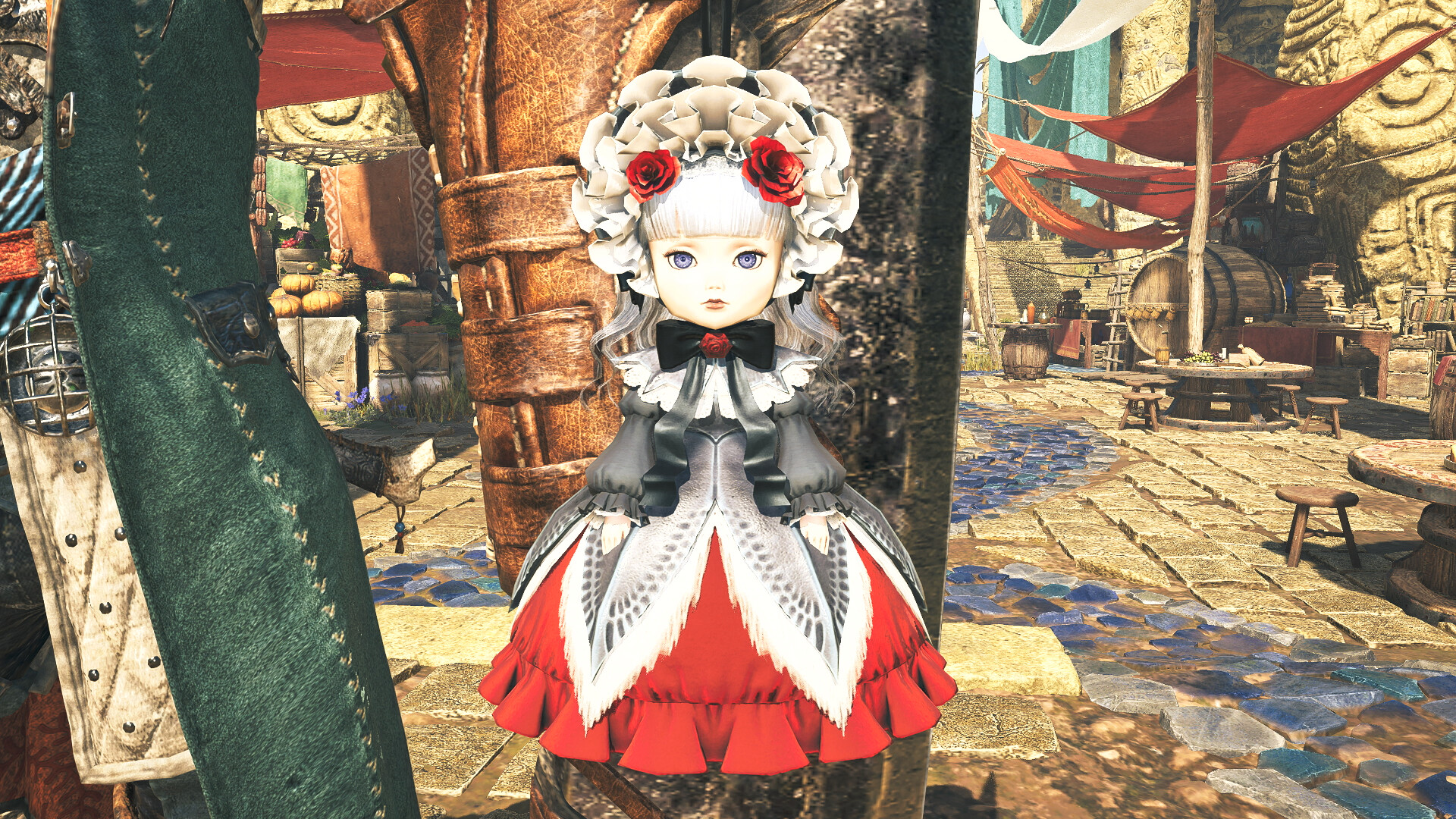Monster Hunter Wilds - Pendant: Red Lala Dress Doll Screenshot 0