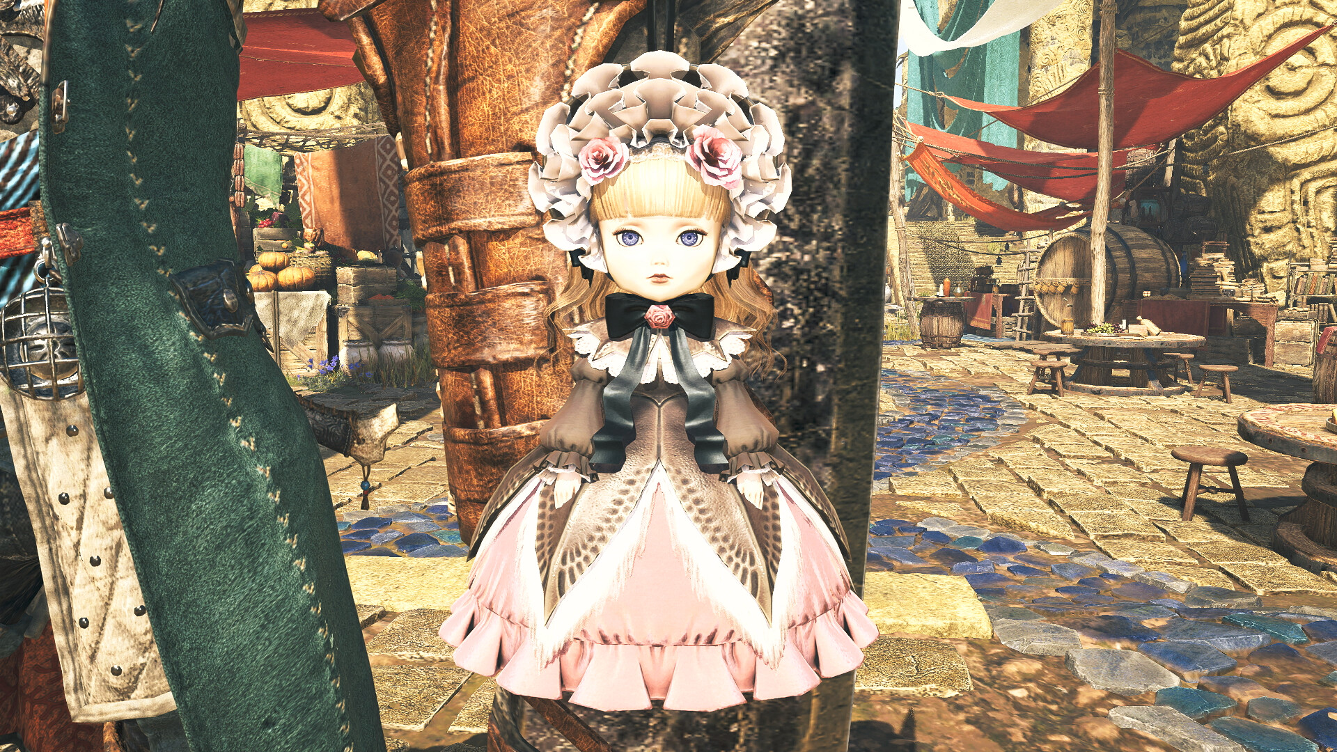 Monster Hunter Wilds - Pendant: Pink Lala Dress Doll Screenshot 0