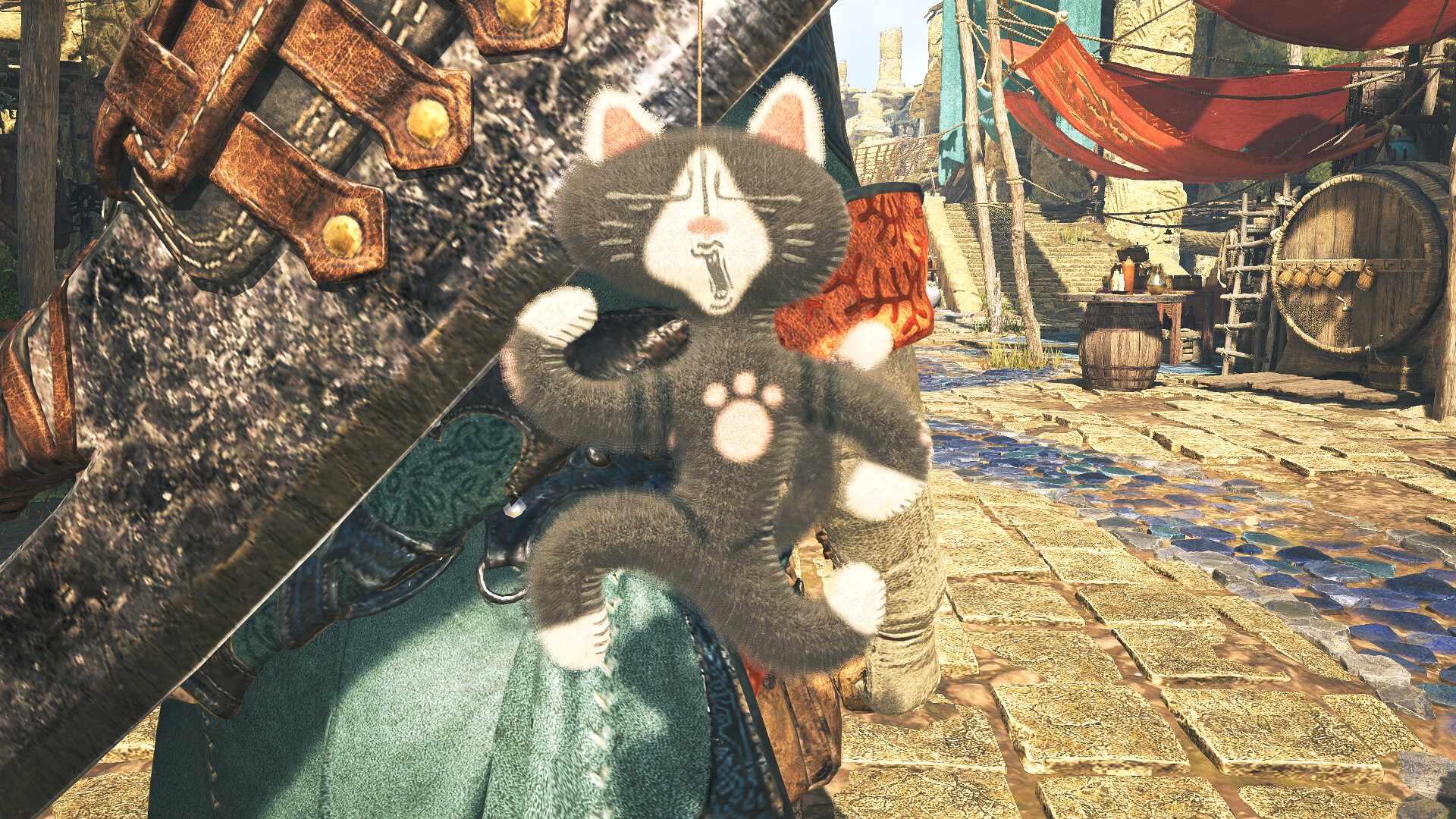 Monster Hunter Wilds - Pendant: Black Turntail Screenshot 0