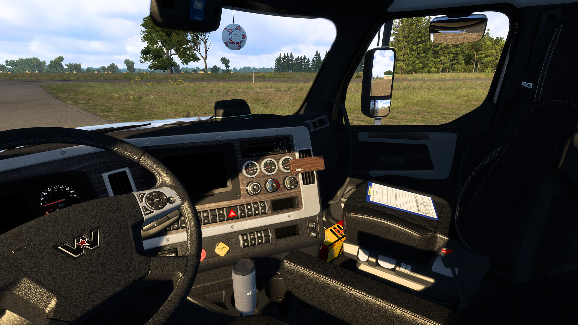 American Truck Simulator - Cabin Accessories Screenshot 10